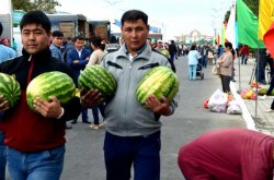 ЖАҢАҚОРҒАНДЫҚТАР  ҚЫЗЫЛОРДАНЫҢ ТУҒАН КҮНІНЕ ЖӘРМЕҢКЕ ҰЫЙМДАСТЫРДЫ