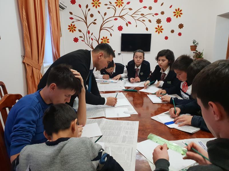 Назарбаев зияткерлік мектебінің оқушылары балалар ауылына барды